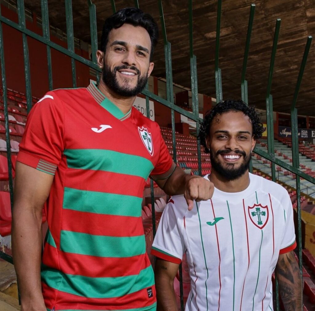 Portuguesa lança seus uniformes para 2024.